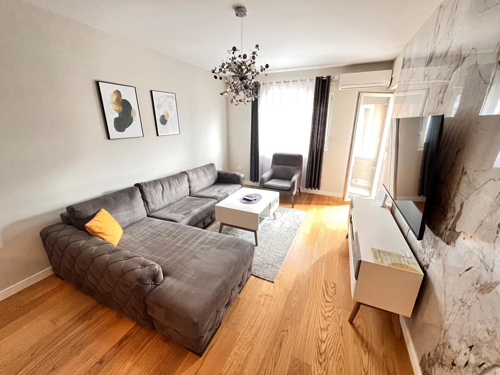 Apartments Centrale 28 Подгориця Номер фото